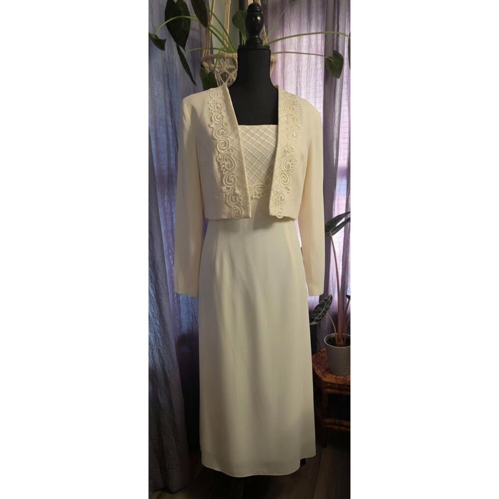 Vintage S.L. Fashions Ivory two-piece Mother-of-the-Bride dress set-Size 12